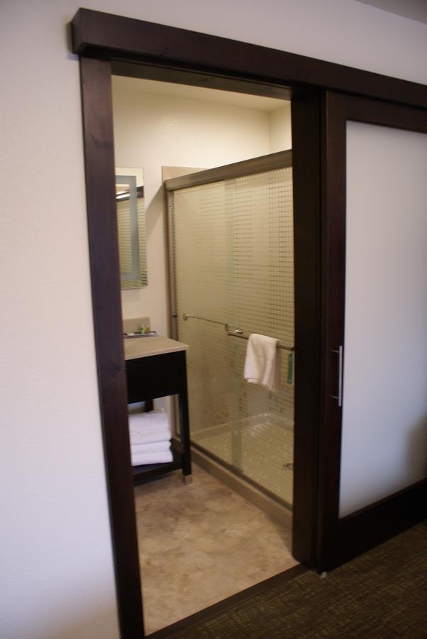 Boarders Inn & Suites By Cobblestone Hotels - Syracuse 외부 사진