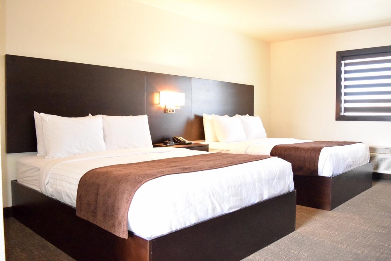 Boarders Inn & Suites By Cobblestone Hotels - Syracuse 외부 사진