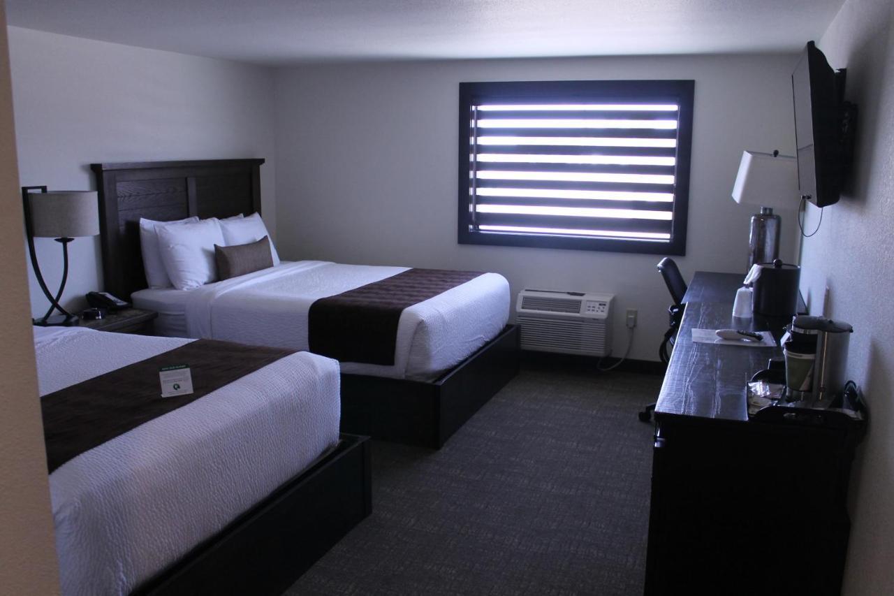 Boarders Inn & Suites By Cobblestone Hotels - Syracuse 외부 사진