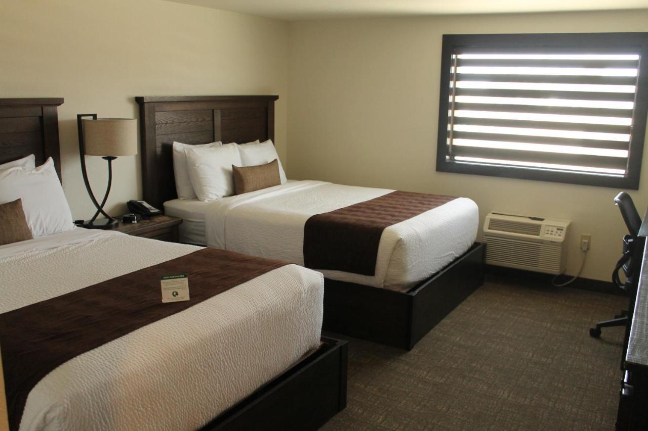 Boarders Inn & Suites By Cobblestone Hotels - Syracuse 외부 사진